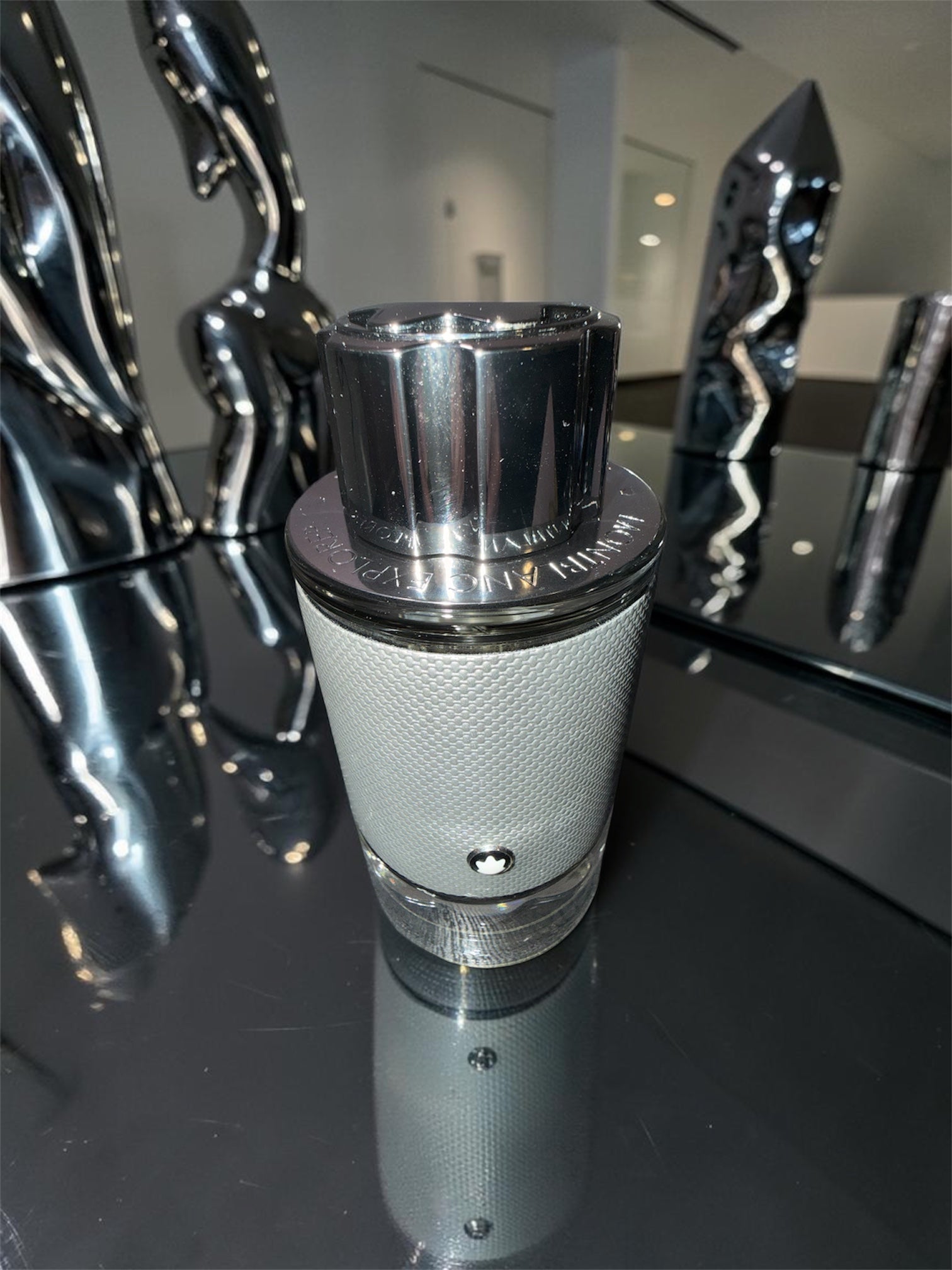 Montblanc Explorer Platinum edp 5mL decant